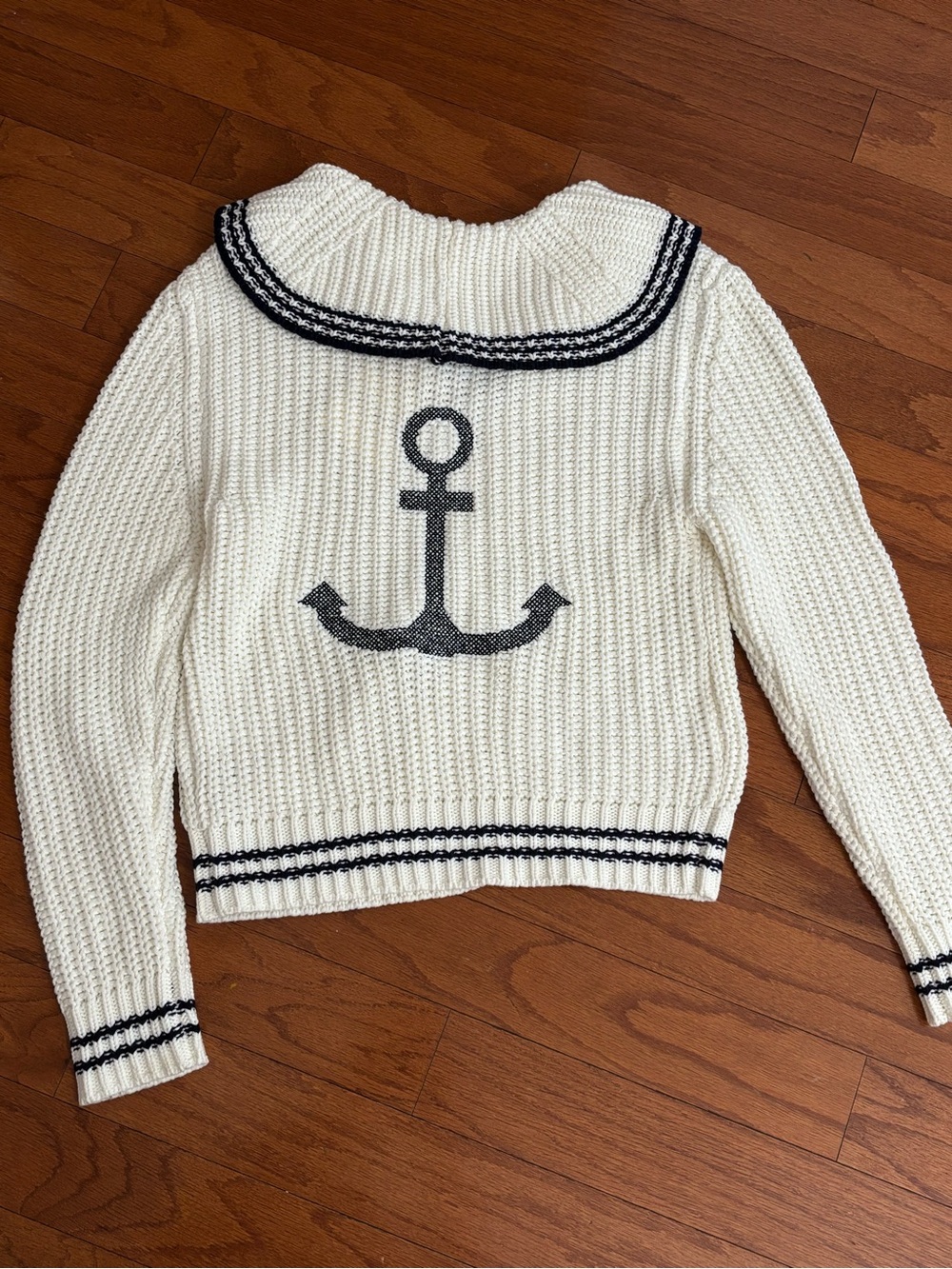 Marled Cream V-Neck Sailor Sweater with Navy Trim - Picture 2 of 11